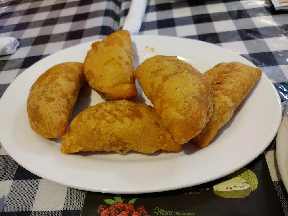 Plato De Empanadas